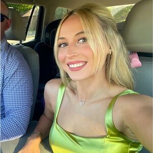 Meet your Posher, Bailey